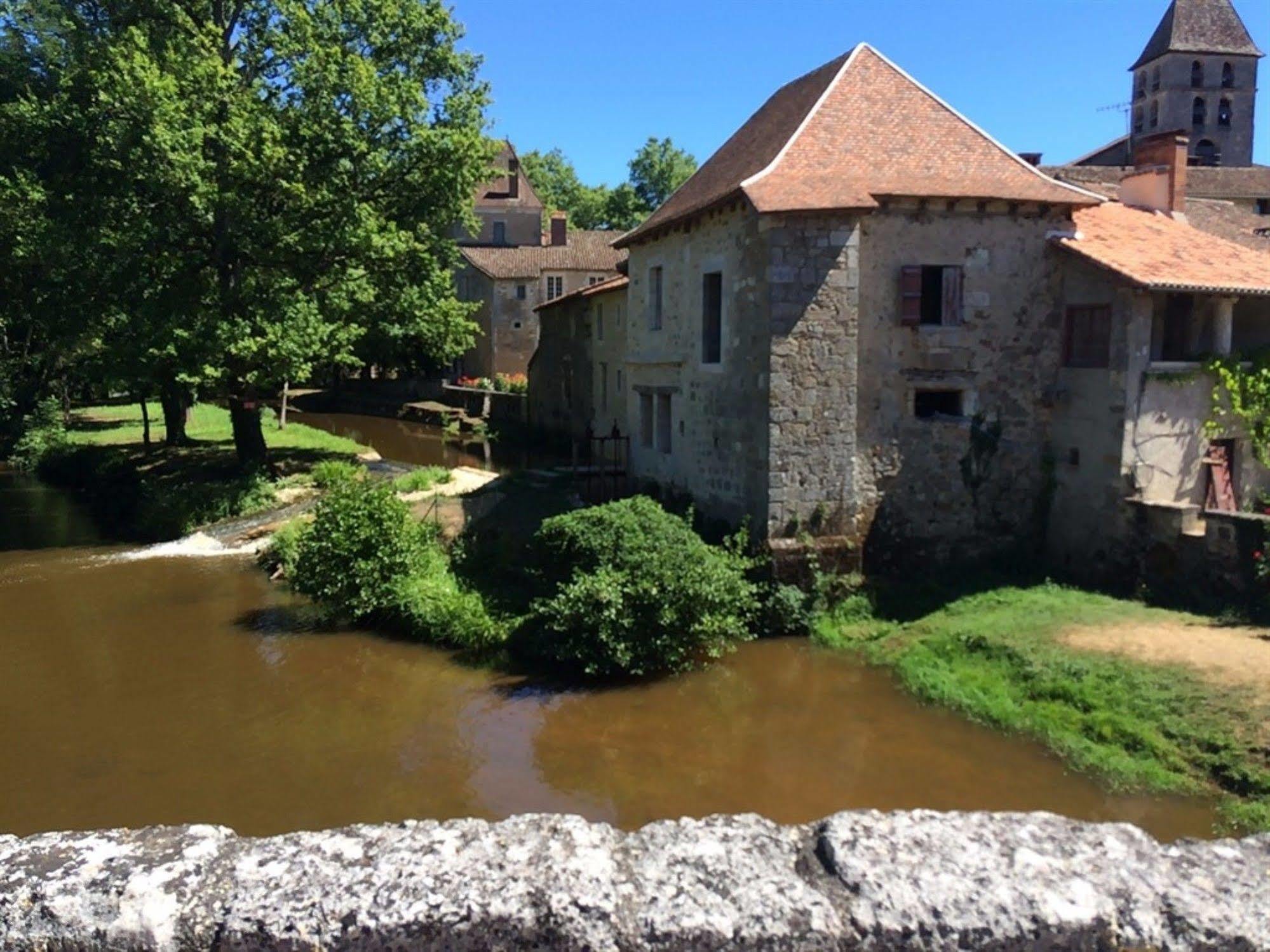 Hôtel de France et de Russie Thiviers Exterior foto